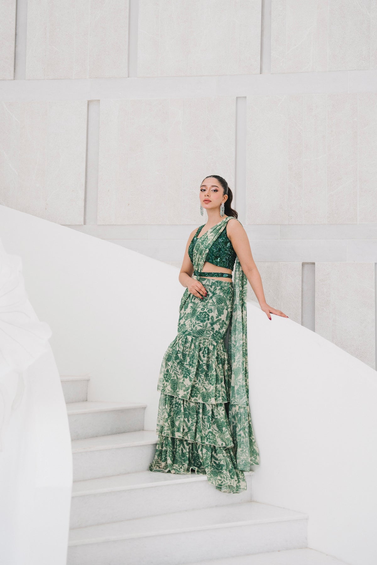 The Sia Sari